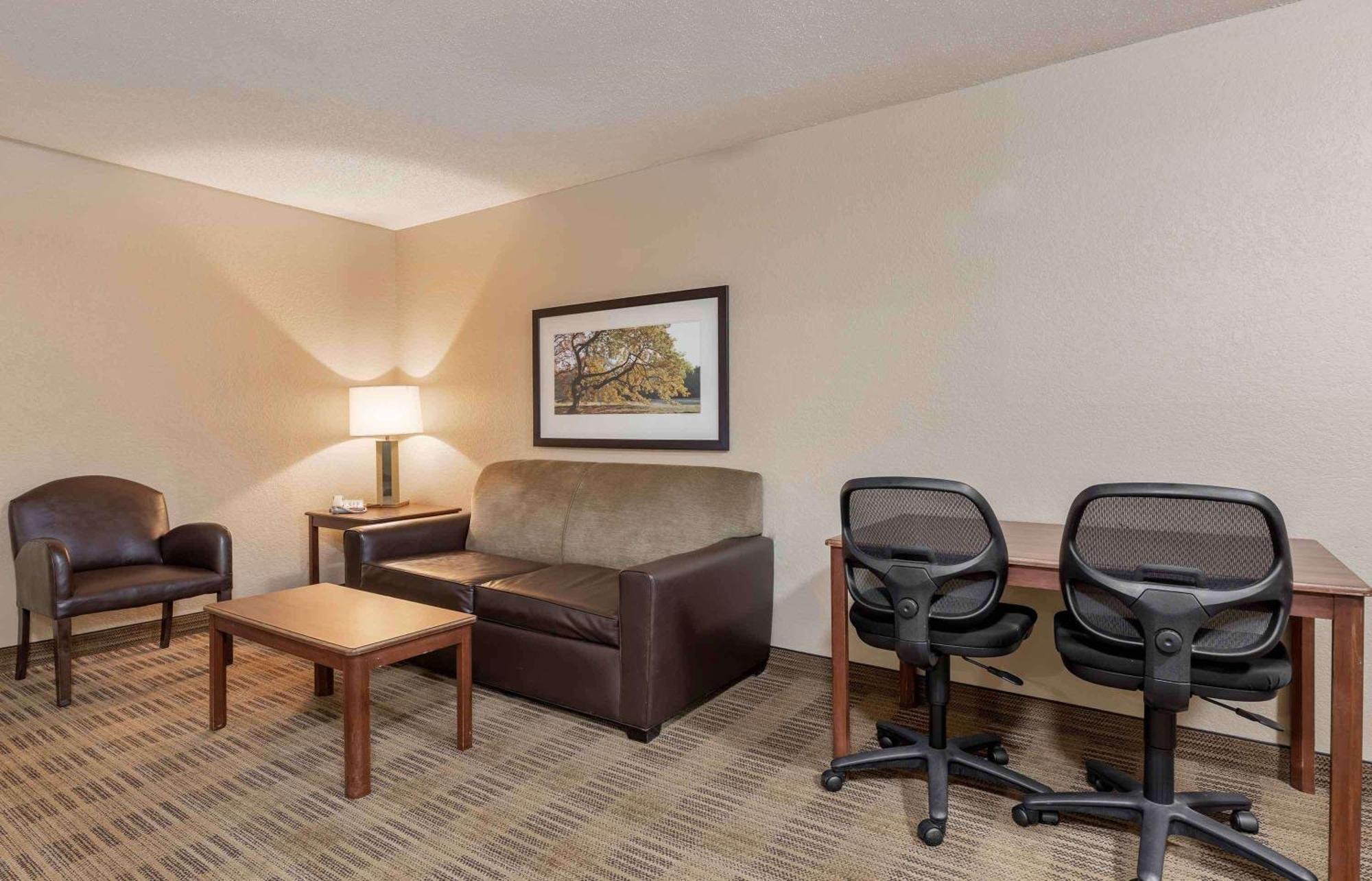 Extended Stay America Select Suites - Detroit - Warren Eksteriør bilde