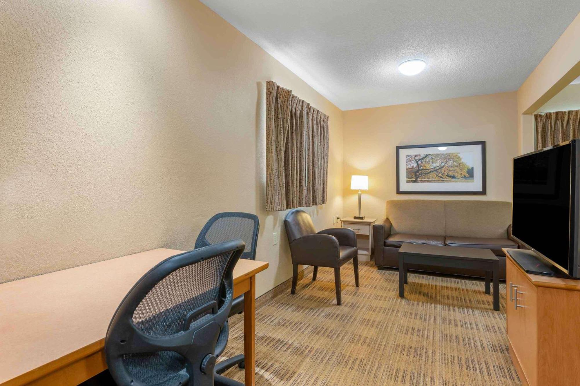 Extended Stay America Select Suites - Detroit - Warren Eksteriør bilde