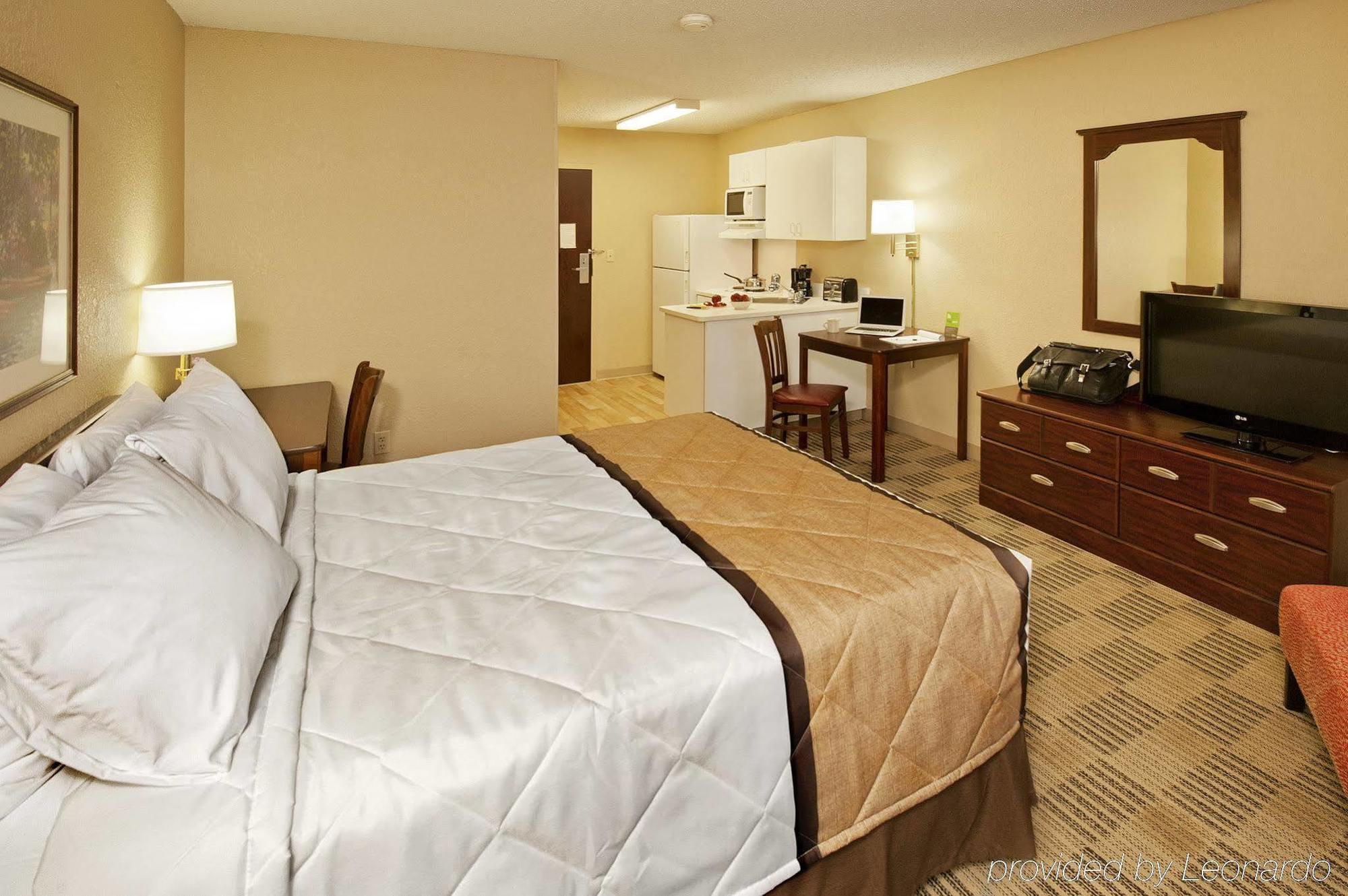 Extended Stay America Select Suites - Detroit - Warren Eksteriør bilde